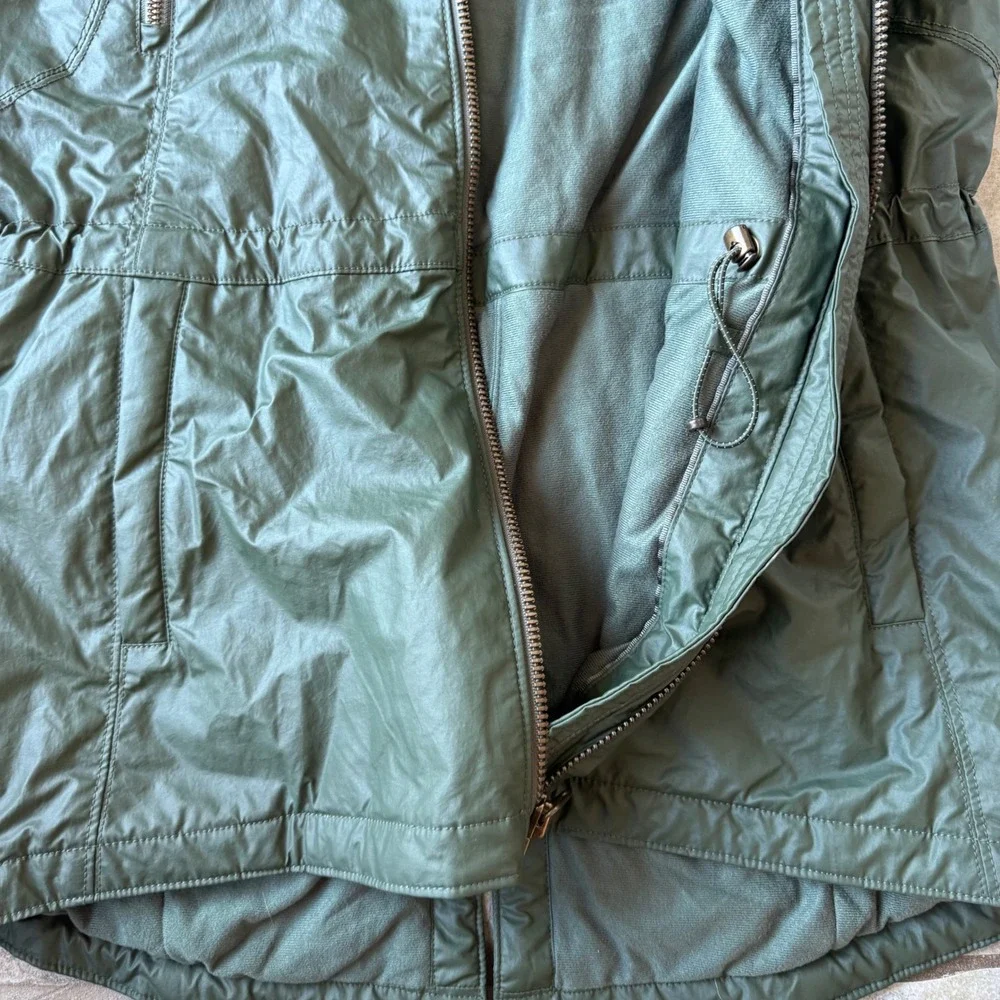 Athleta stay warm